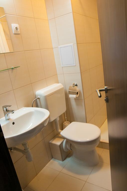 Hotel Pallone Balatonfured Room photo